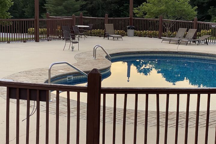 Pool 24 of 66