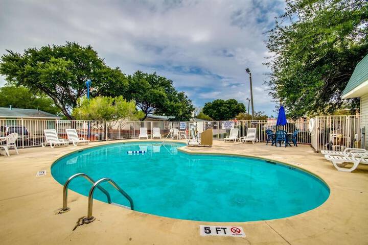 Pool 3 of 22