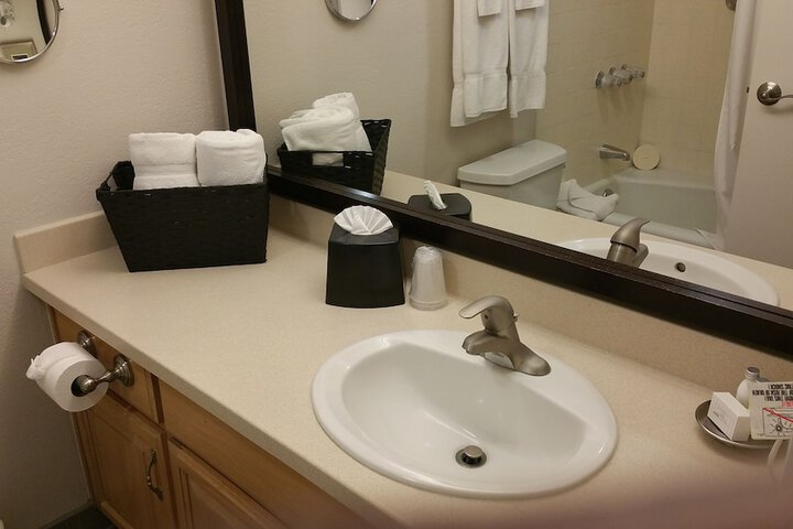 Room 16 of 49