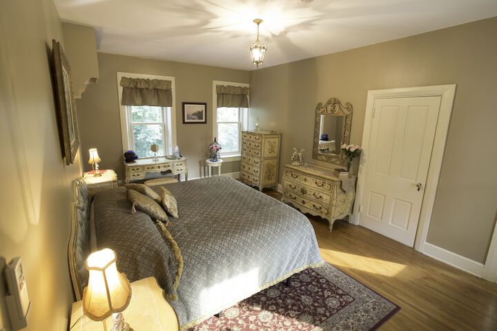 Room 41 of 51