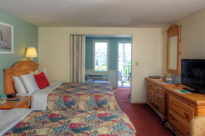 The Corsair & Cross Rip Oceanfront Resort