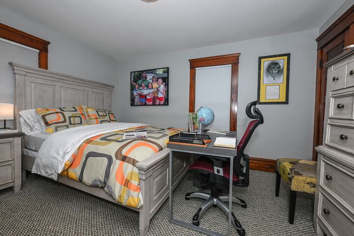 Room 107 of 276