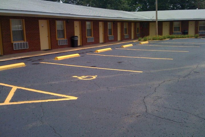 Antlers Budget Inn
