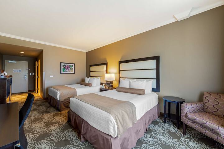 Room 19 of 35