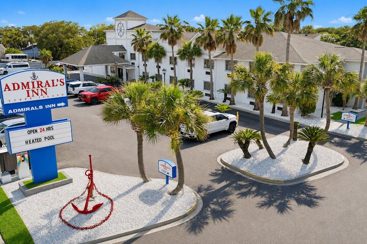Admirals Inn on Tybee Island