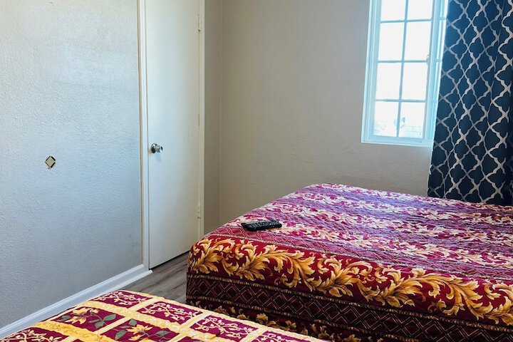 Room 17 of 17