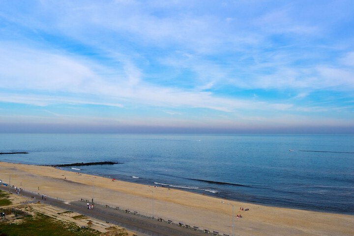 Beach 65 of 77