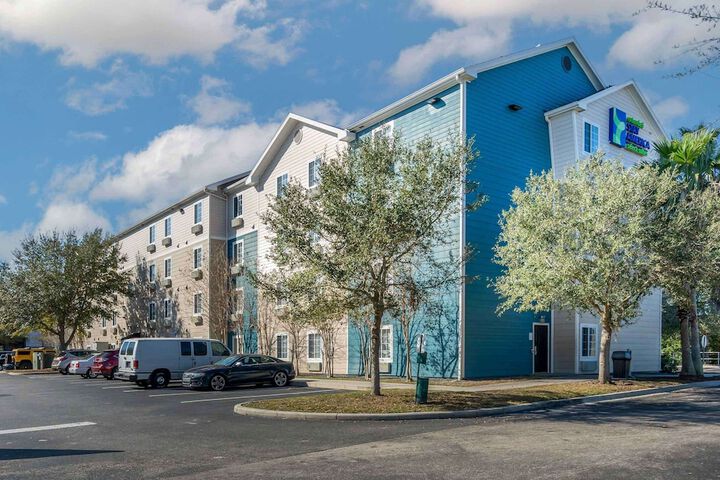WoodSpring Suites Orlando South