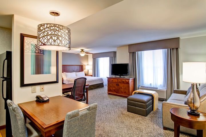 Room 18 of 46