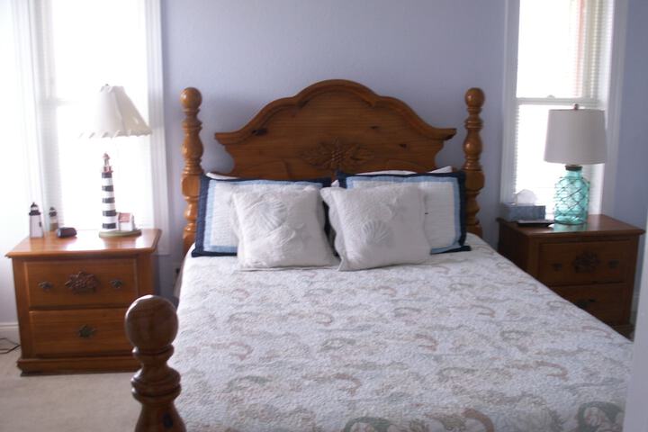 Room 43 of 61