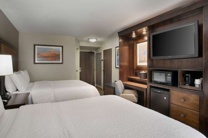 Room 34 of 58