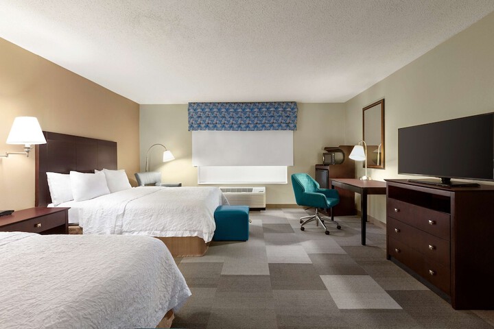 Room 14 of 30