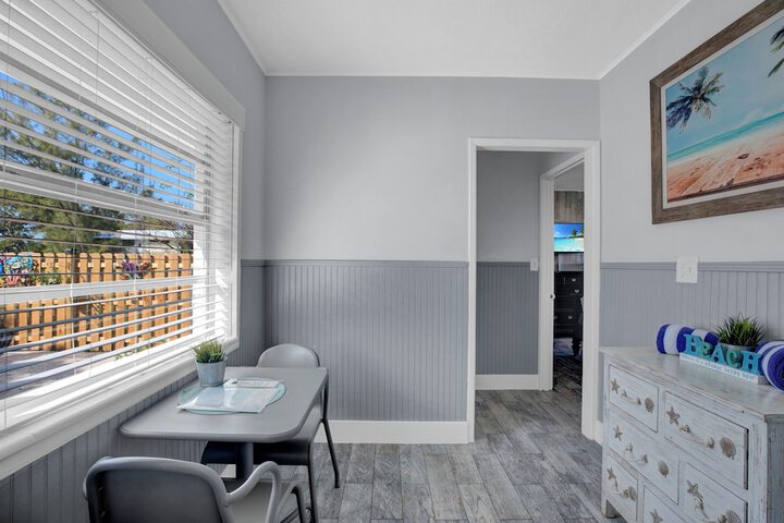 Room 47 of 206