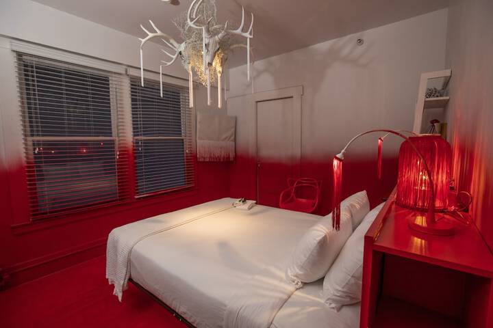 Room 30 of 89