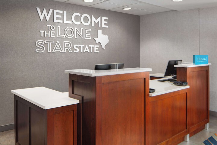Hampton Inn & Suites El Paso-Airport