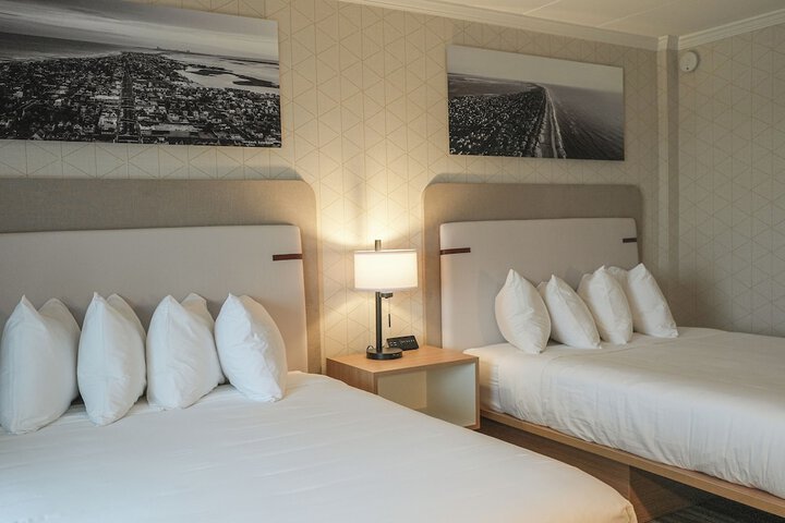 The Boulevard Hotel