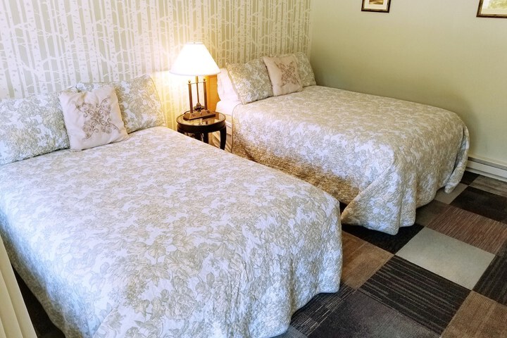 Room 85 of 114