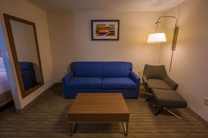 Room 23 of 50