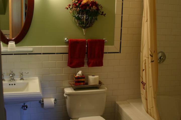 Room 20 of 35