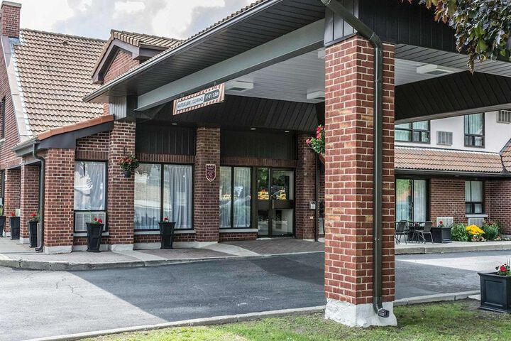 Hotel 3 of 41