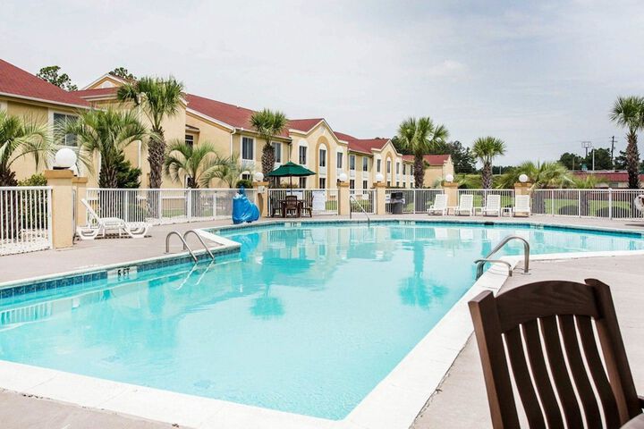 Pool 3 of 29