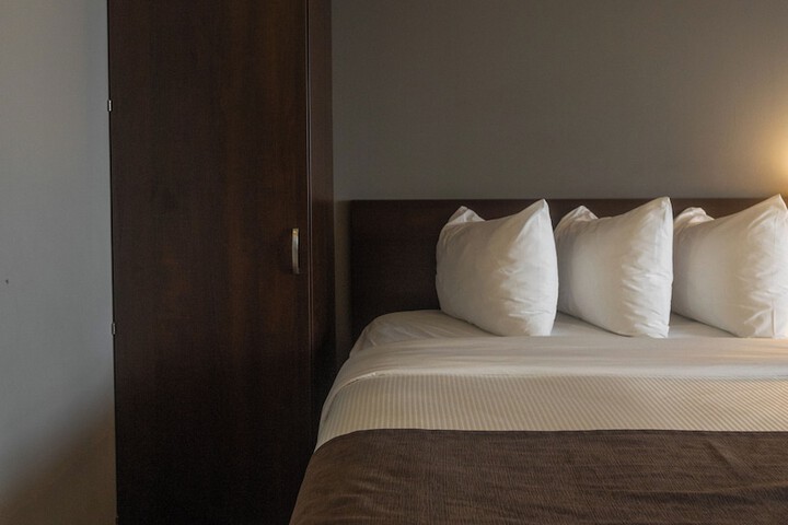 Room 30 of 54