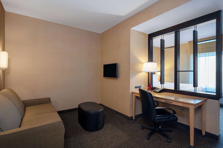 Wyndham Noblesville