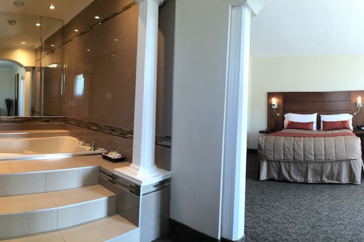 Room 26 of 34