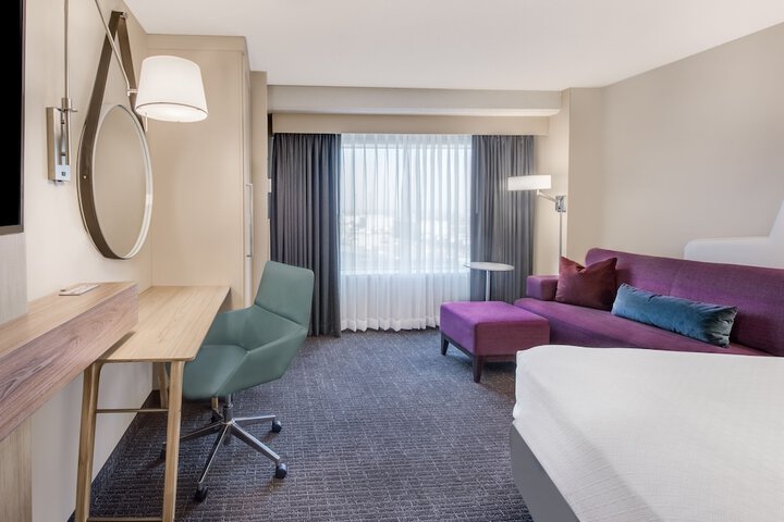 Room 26 of 108