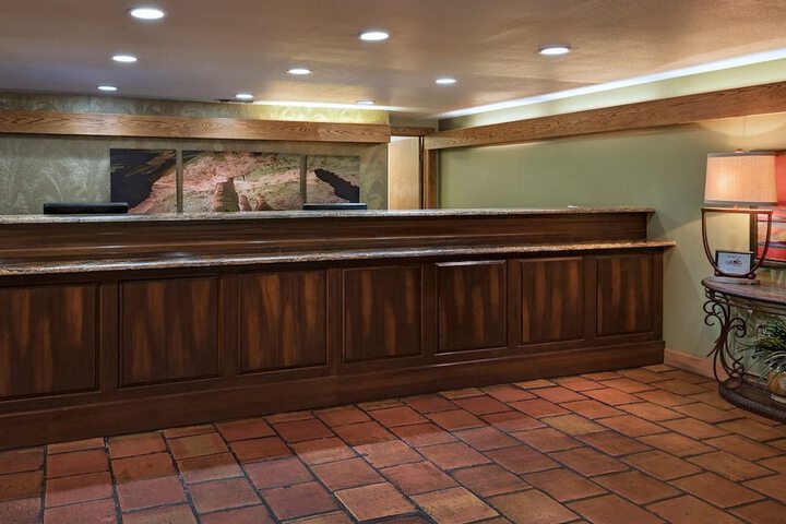 Hotel Interior 10 of 39