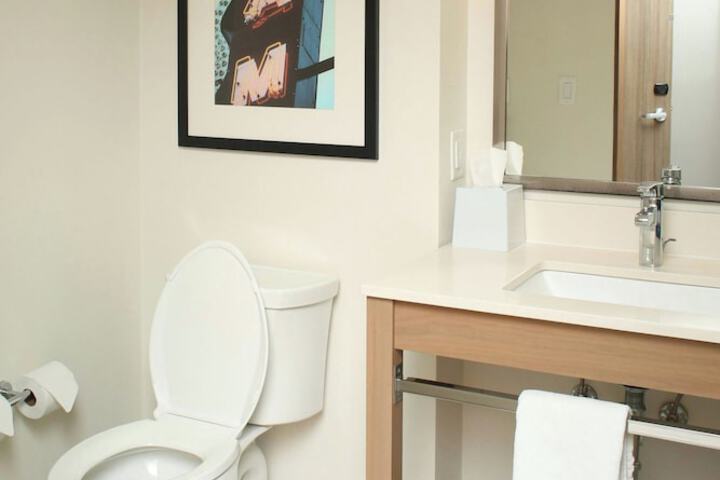 Four Points by Sheraton Midland