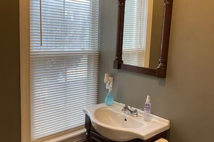 Room 49 of 53