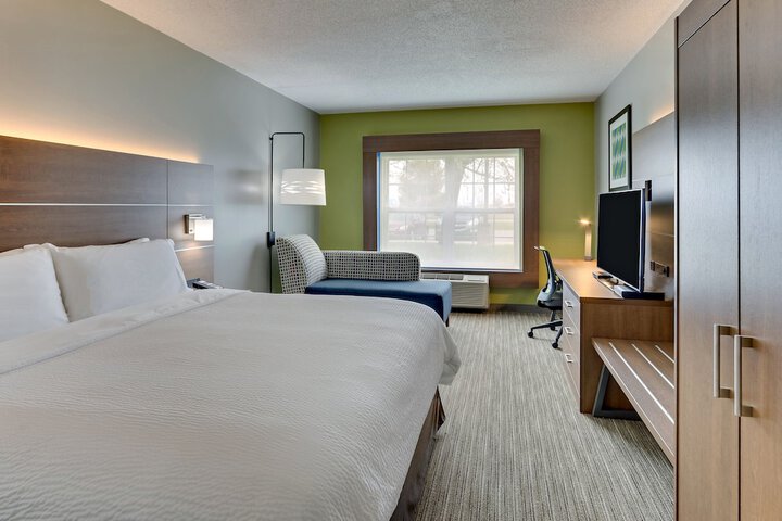 Holiday Inn Express Hotel & Suites Bad Axe by IHG