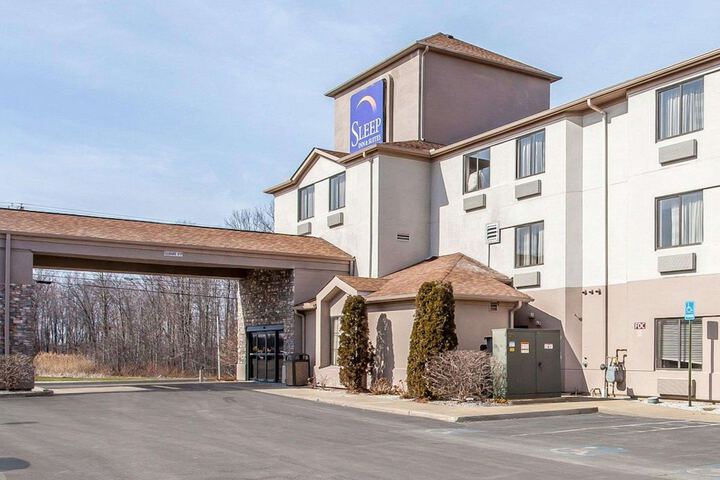 Hotel 3 of 45