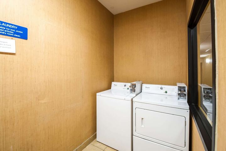 Room 18 of 45