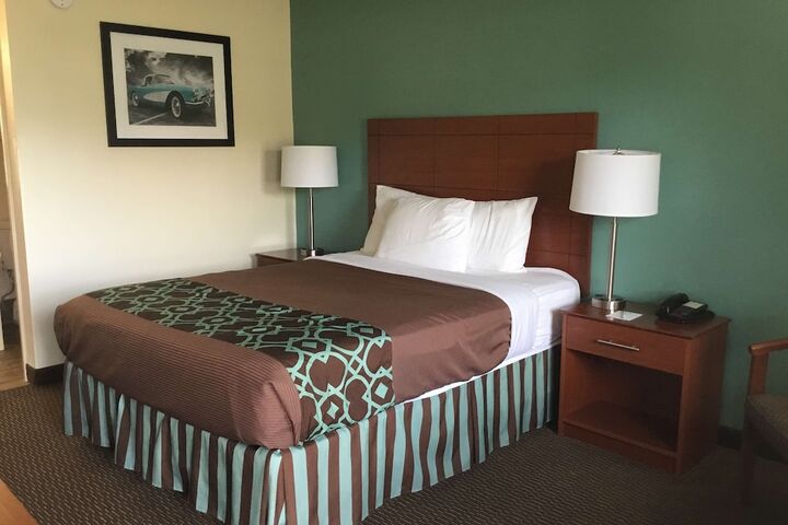 Room 17 of 23