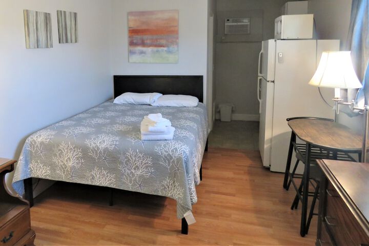 Room 61 of 77