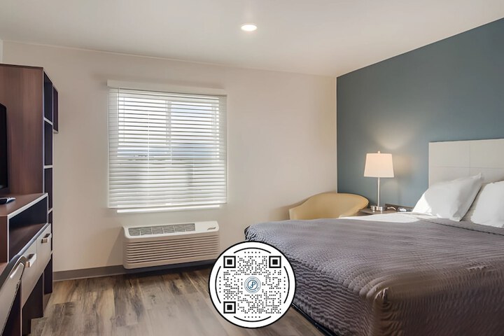 WoodSpring Suites Libertyville - Chicago