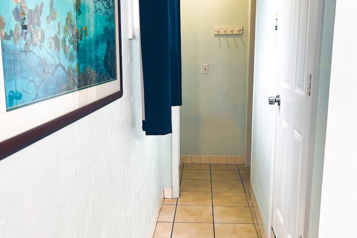Room 119 of 197