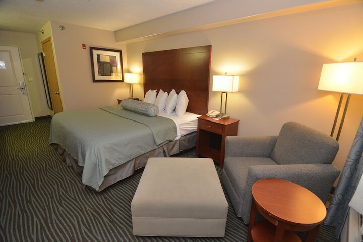 Room 17 of 47