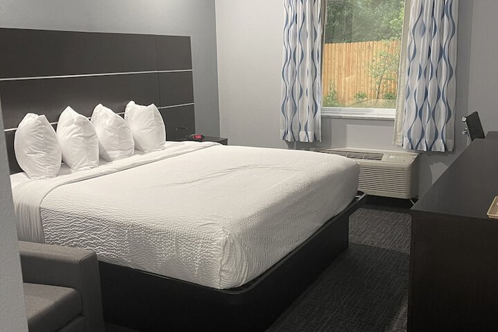 Room 41 of 59