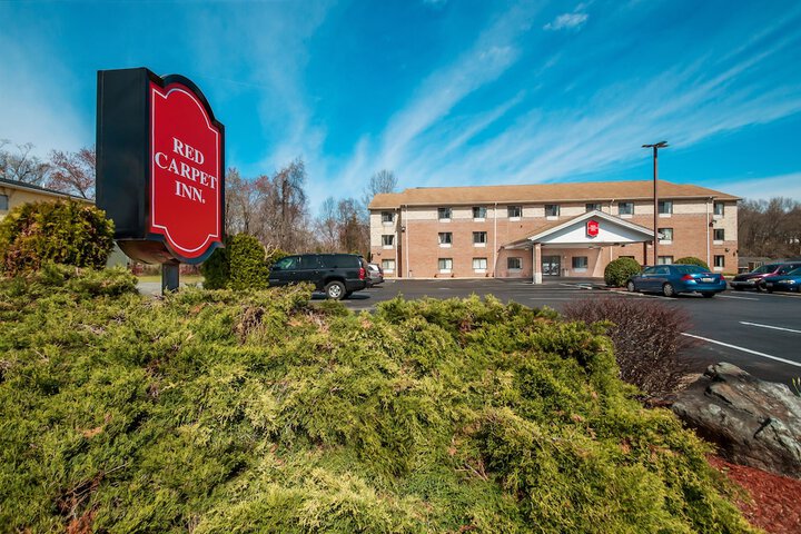 Red Carpet Inn Indian Head