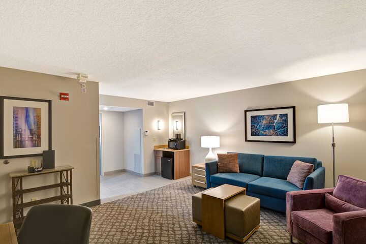 Room 34 of 61