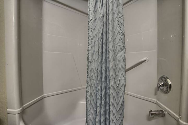 Room 14 of 31