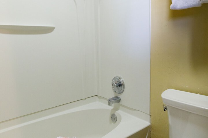 Room 42 of 69