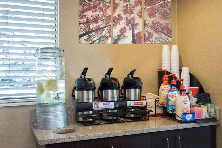 Breakfast/Coffee Service 35 of 35