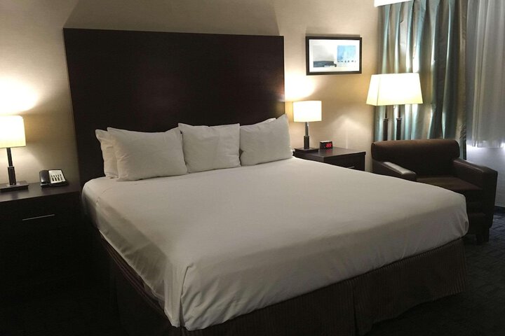 Room 15 of 52