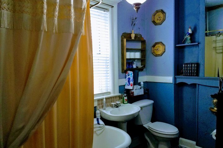 Room 9 of 53