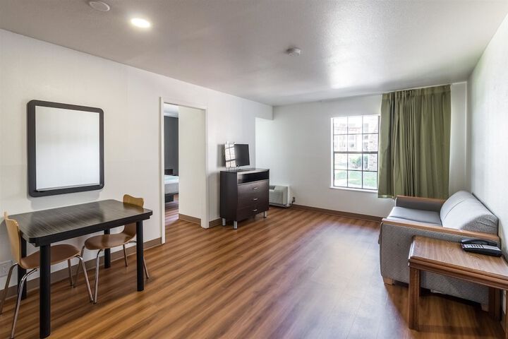 Room 22 of 41