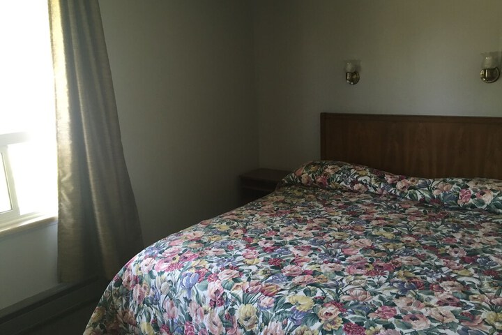 Room 8 of 39
